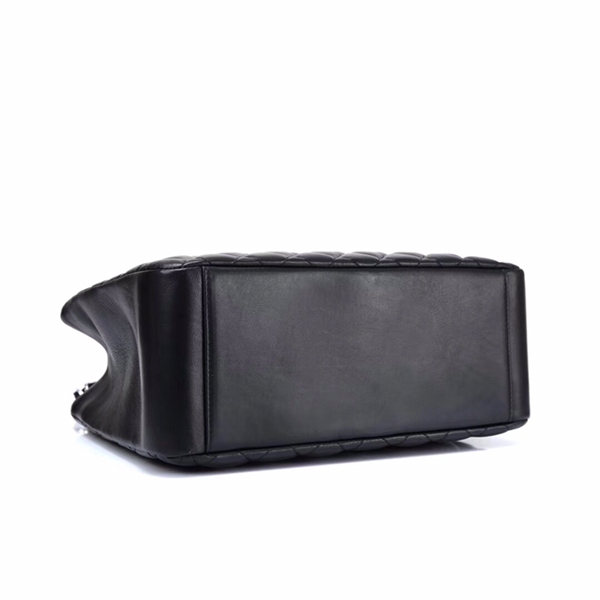 シャネルバッグ内部構造